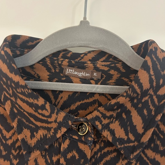 J. McLaughlin Womens Betty Button Down Shirt Catalina Cloth Black/Brown XL - Picture 2 of 3